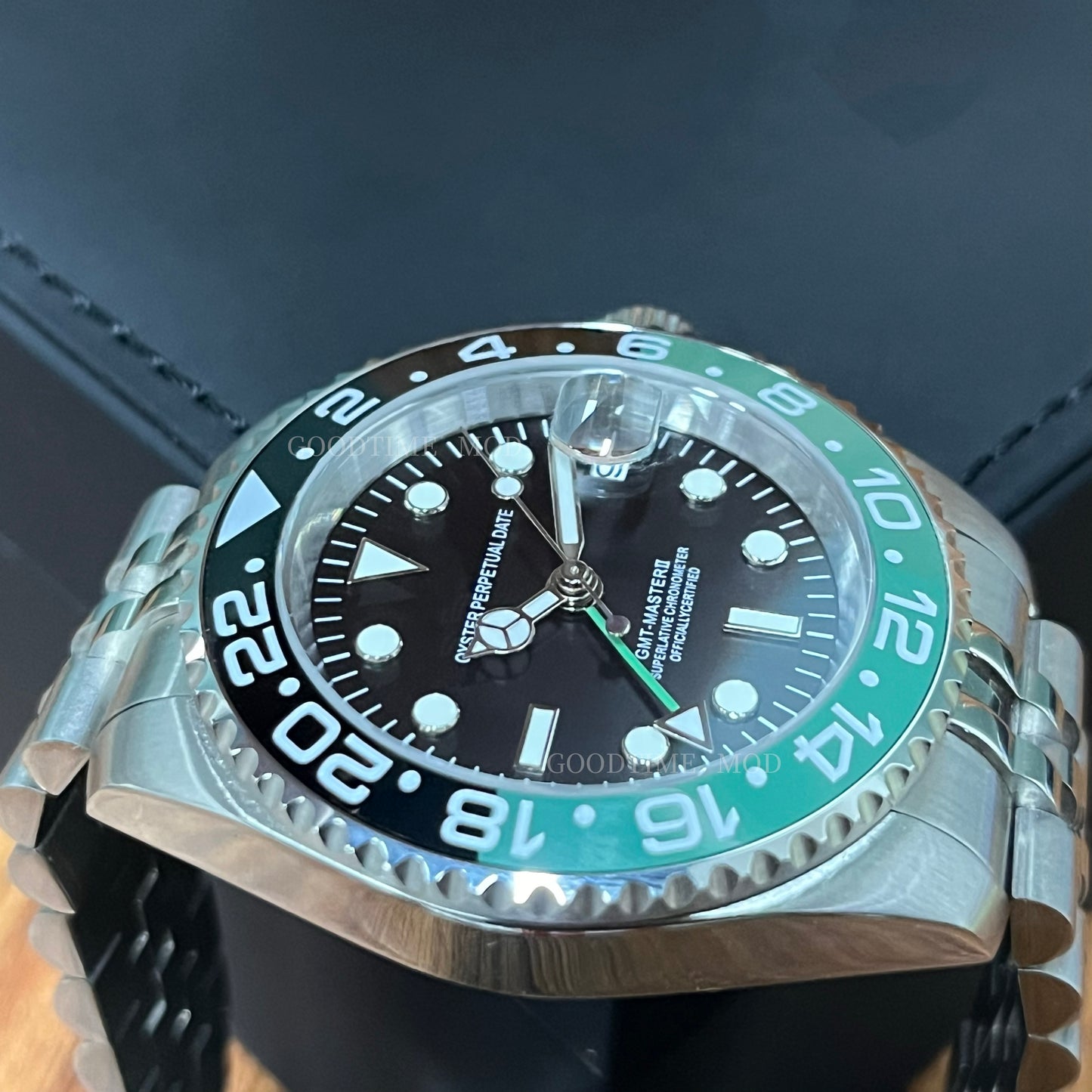 Gmteiko - Black & Green