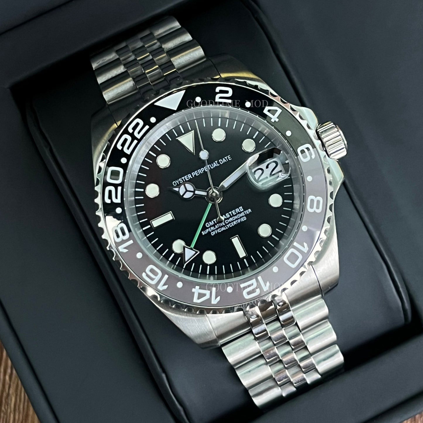 Gmteiko - Black & Grey