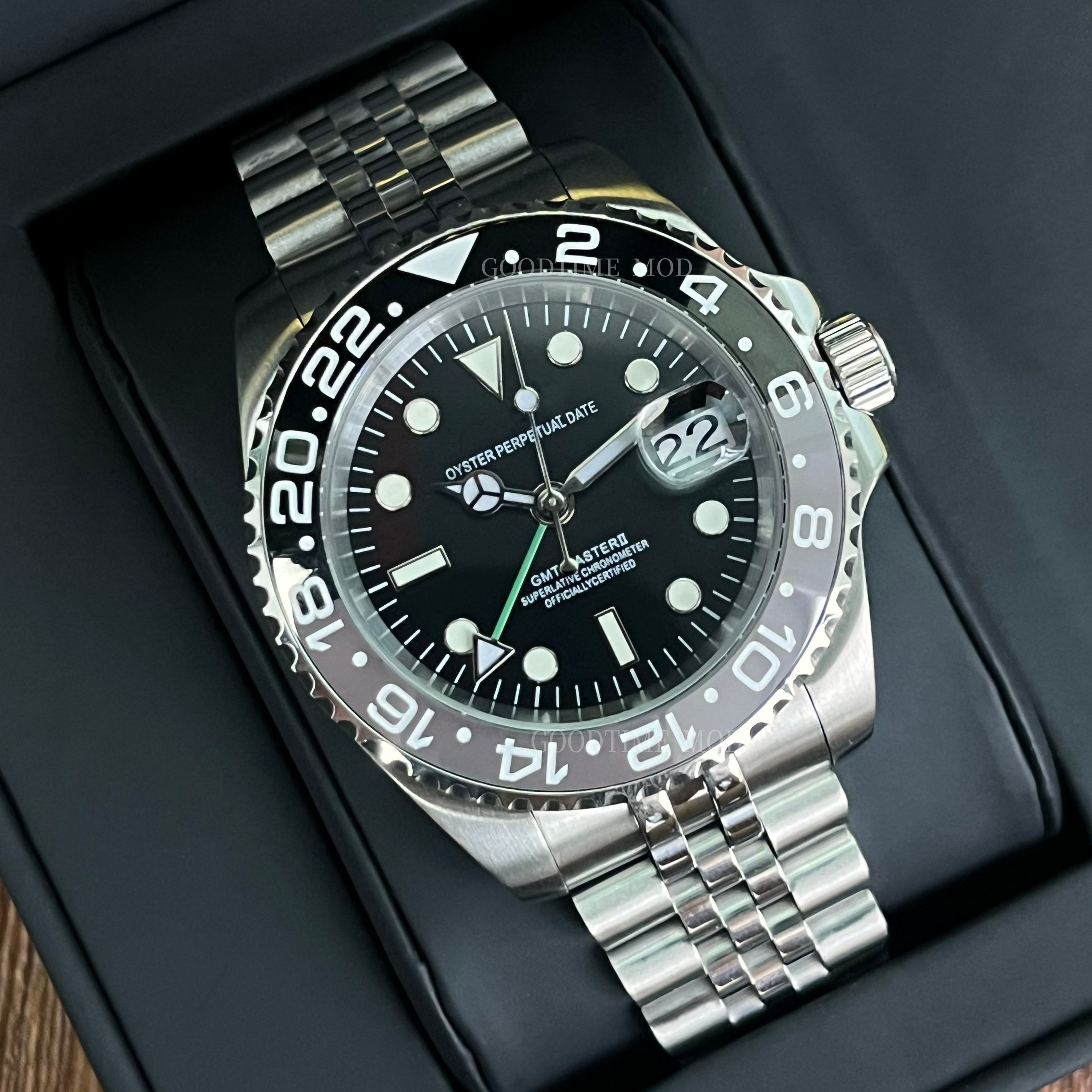 Gmteiko - Black & Grey