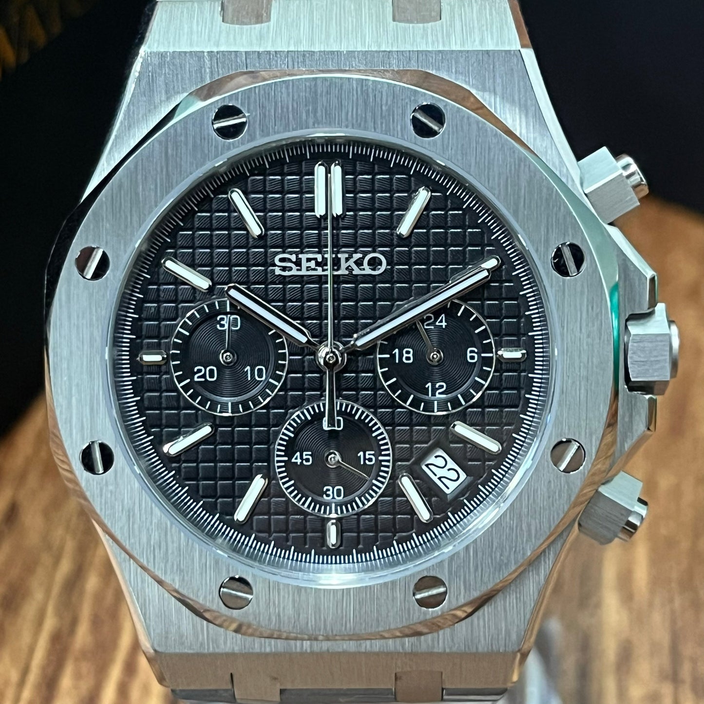 Royal Seikoak | Black Dial Chronograph