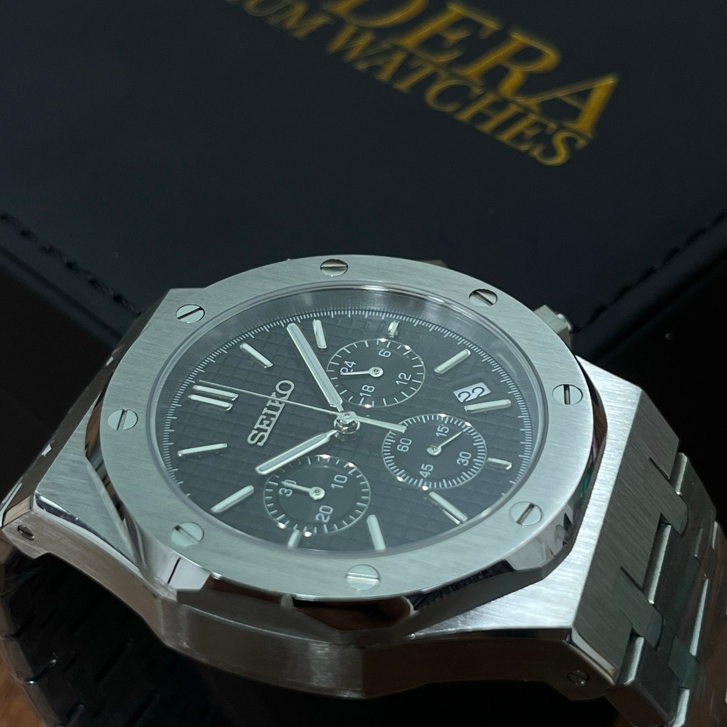 Royal Seikoak | Black Dial Chronograph