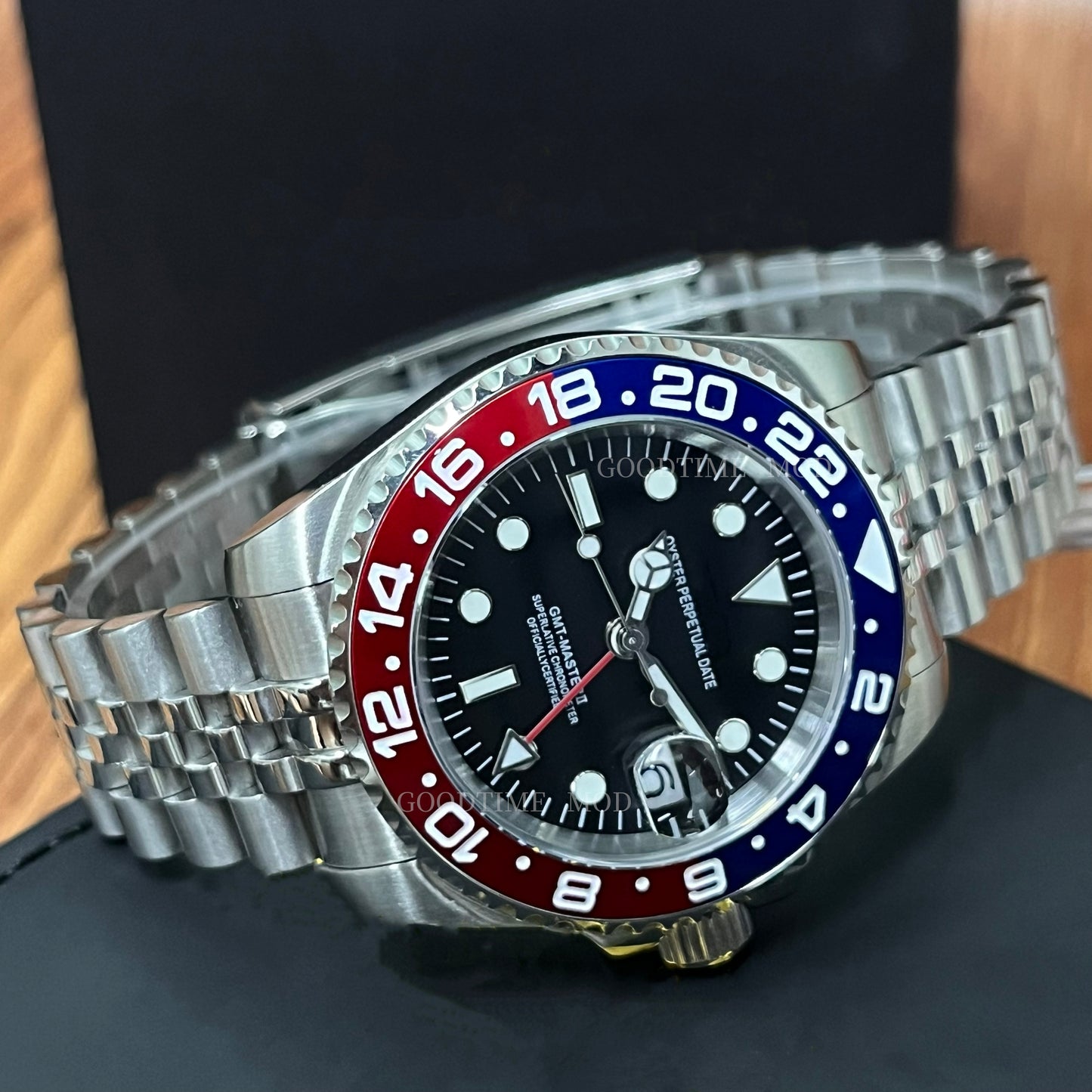 Gmteiko - Blue & Red